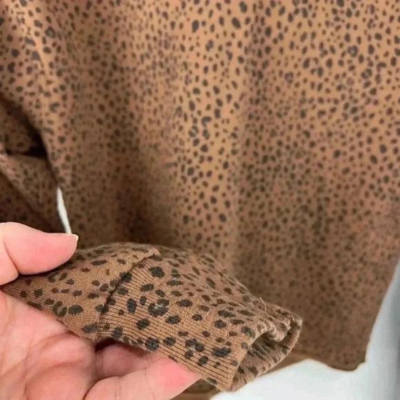 Abercrombie & Fitch Soft Medium Fleece Lined Cheetah Print Hoodie - Picture 4 of 8